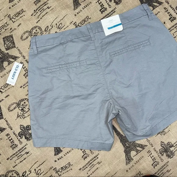 Old Navy NWT! Gray Mid-Rise Chino Mini Short Size 4 - Picture 7 of 10